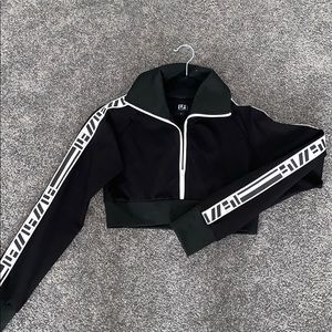 LF THE BRAND TOP